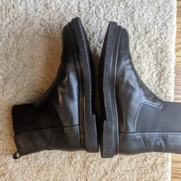 Vince boots - Picture 2 of 10